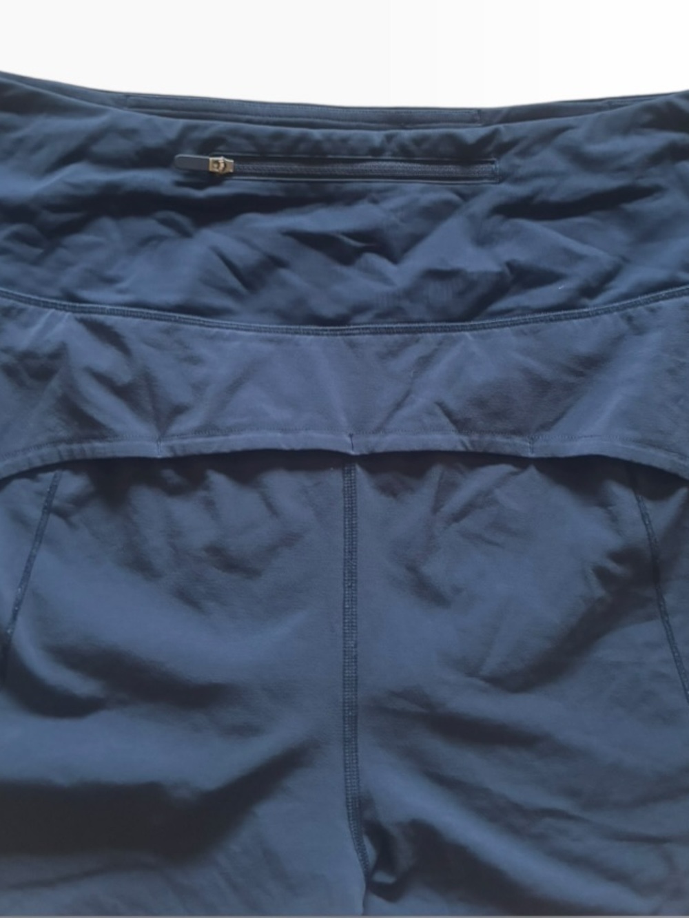 lululemon athletica Navy Women's Athletic Shorts Size 14 - Picture 4 of 5